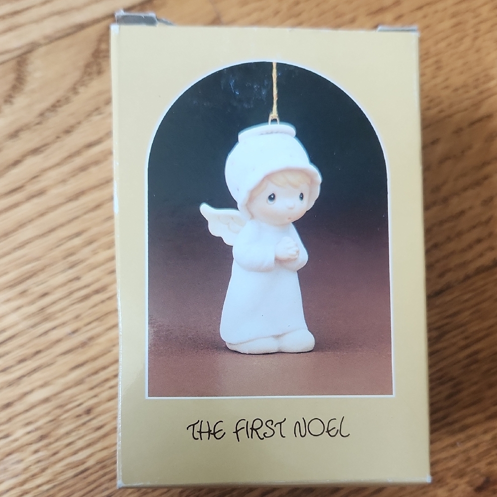 Precious Moments - The First Noel Angel Ornament - White